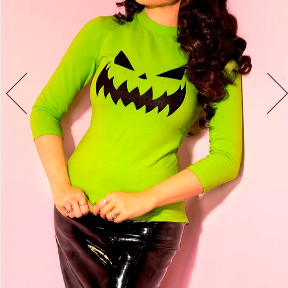 Vixen by Micheline Pitt Tops - Vixen by Micheline Pitt Pumpkin King Bad Girl Top Slime Green